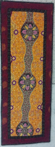 Women's Business Table Runner Pattern
